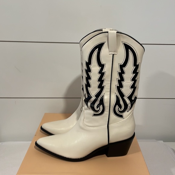 NORVA COWBOY BOOTS - BONE-BLACK CONTRAST - Picture 7 of 9